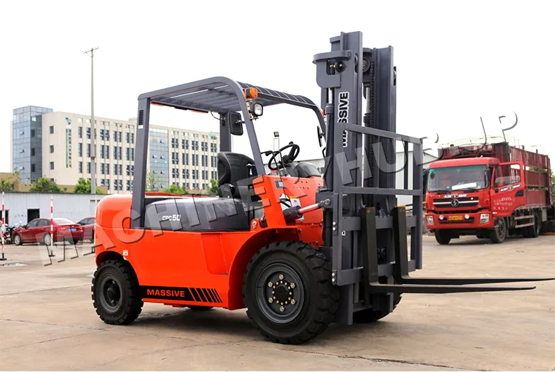Massive CPCD50 Forklift