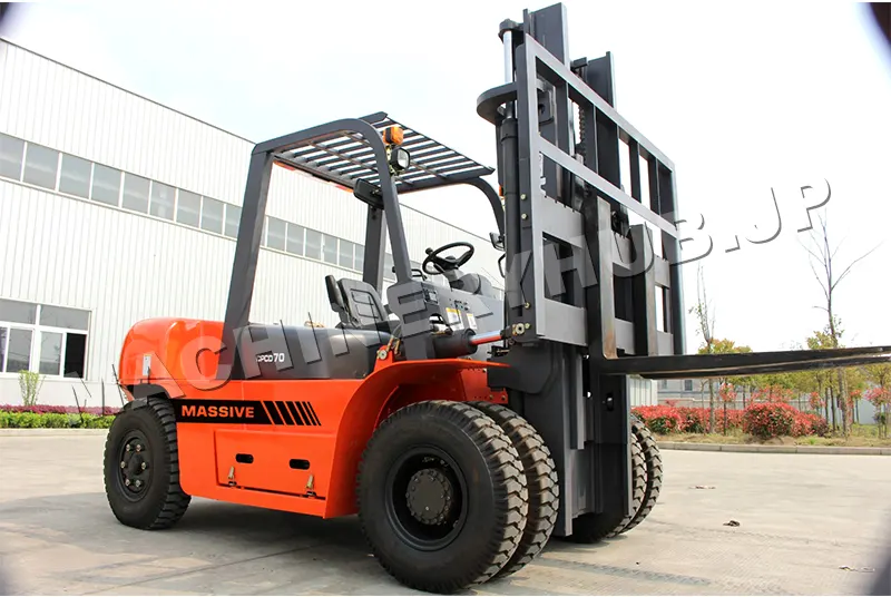Massive CPCD70 Forklift