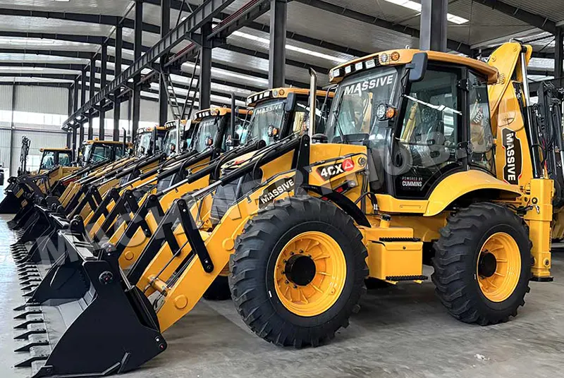 Massive 4CX Backhoe Loader
